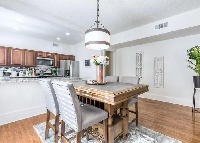 Carson Flats #1 | 1br • Near Bok• Osu Med•dtwn *